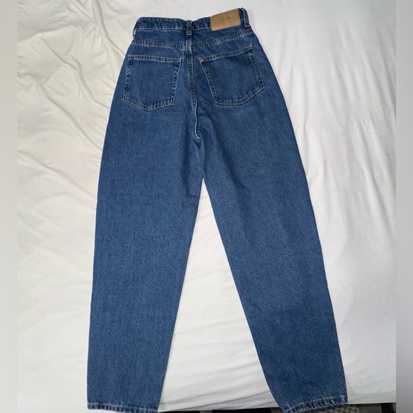 COPY - ULTRAHIGH WAIST ANKLE LENGTH MOM JEANS - Picture 2 of 4